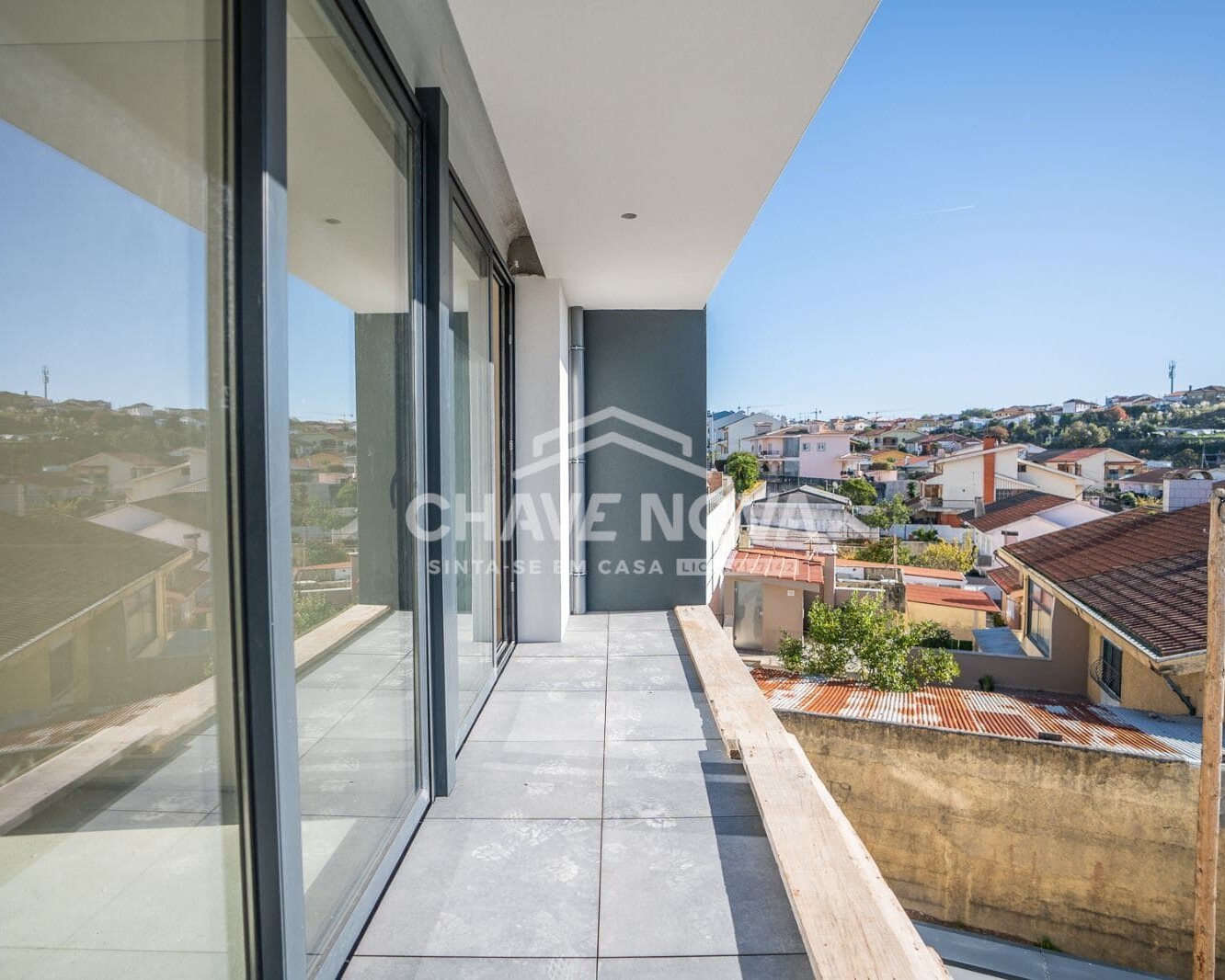 GN/01862 Moradia em Banda V3+1 Nova com piscina Madalena Vila Nova de Gaia Porto