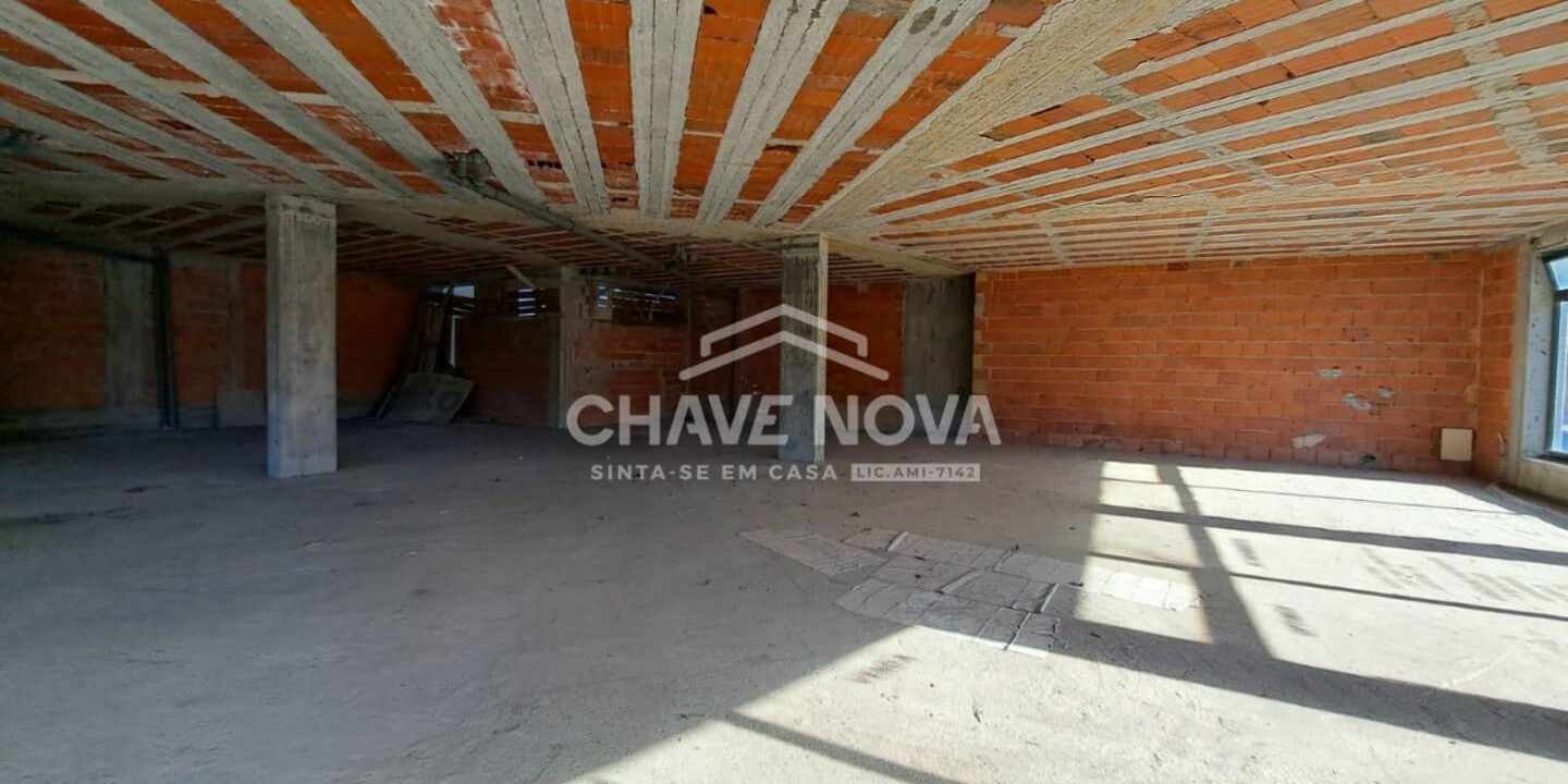 Loja Espaço Comercial Porto Vila Nova de Gaia Madalena
