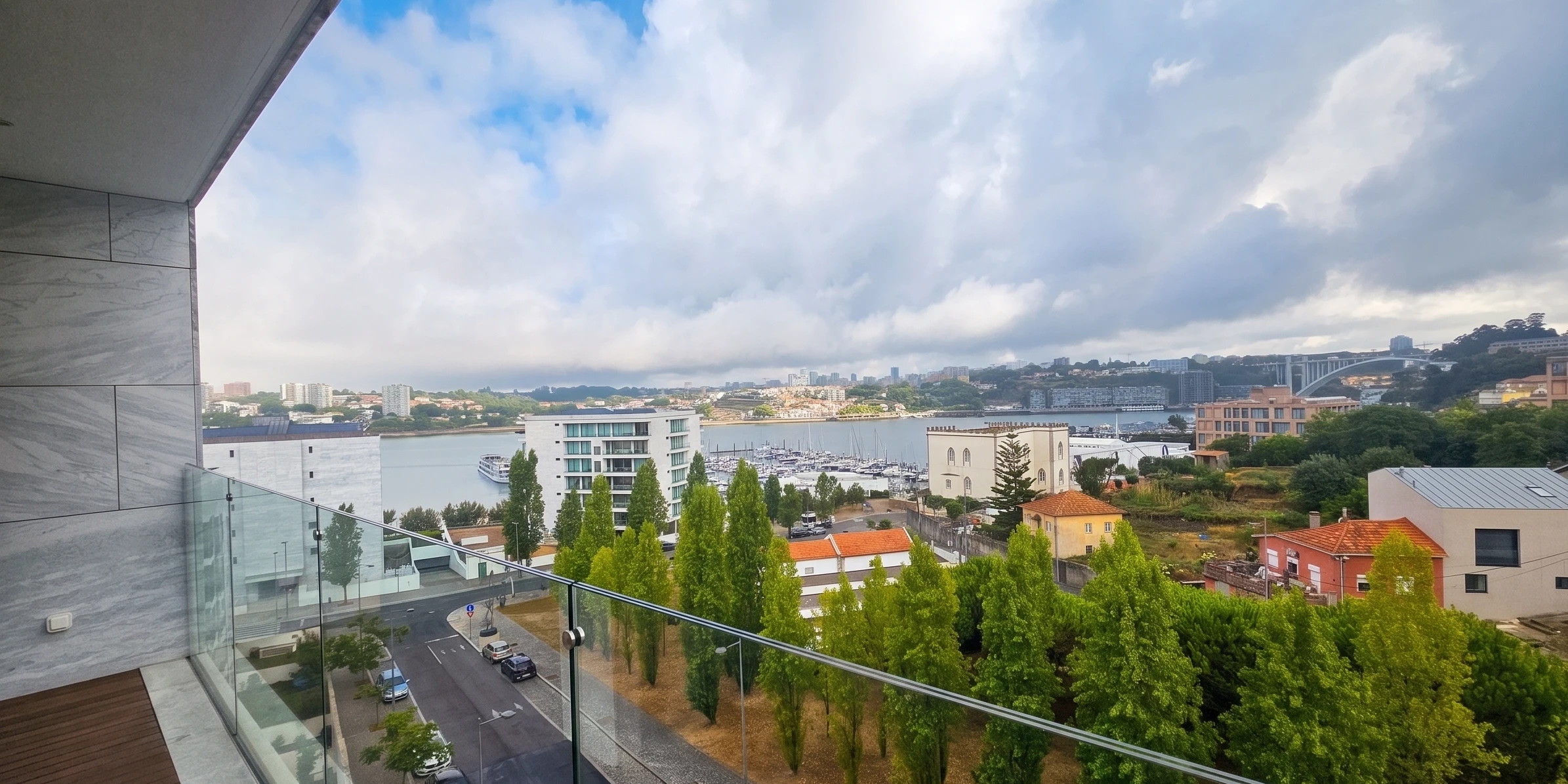 GN/02331 Apartamento T3 Novo c/ 2 Lugares de Garagem em Canidelo Santa Marinha Vila Nova de Gaia Porto