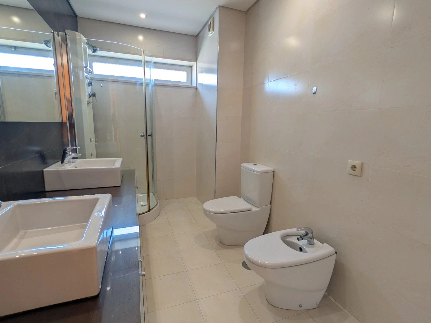 GN/02352 Moradia T4 Piscina Pedroso Vila Nova de Gaia Porto