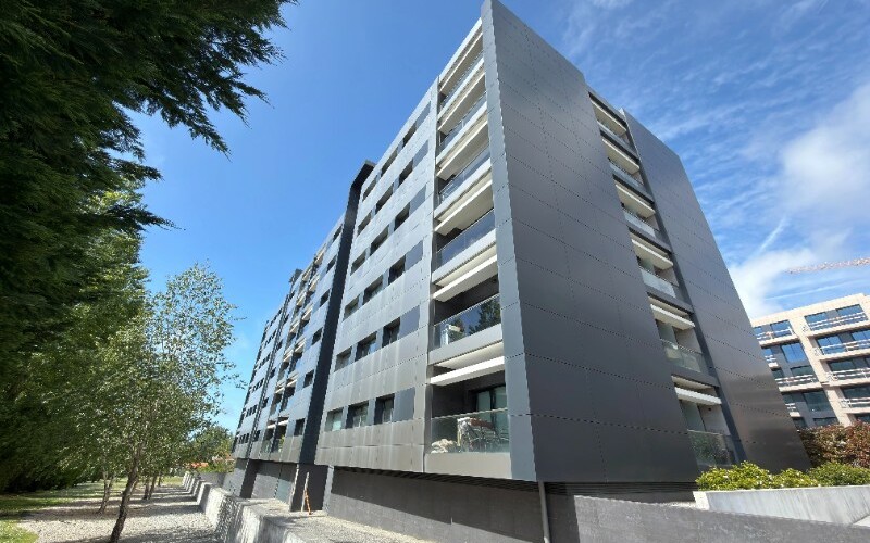 GN/02383 Apartamento T4 Santa Marinha Vila Nova de Gaia Gaiashopping Porto