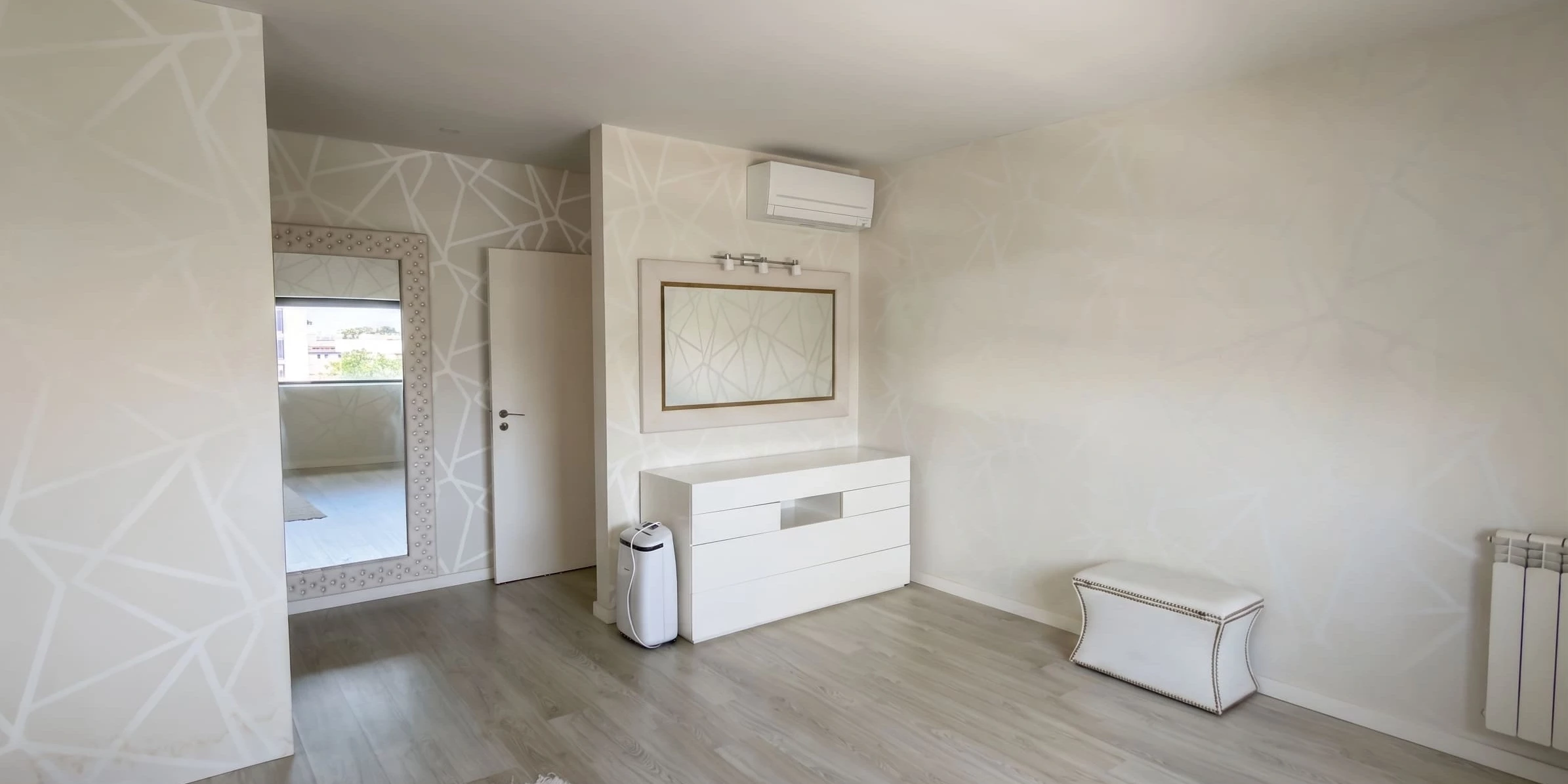 GN/02383 Apartamento T4 Santa Marinha Vila Nova de Gaia Gaiashopping Porto