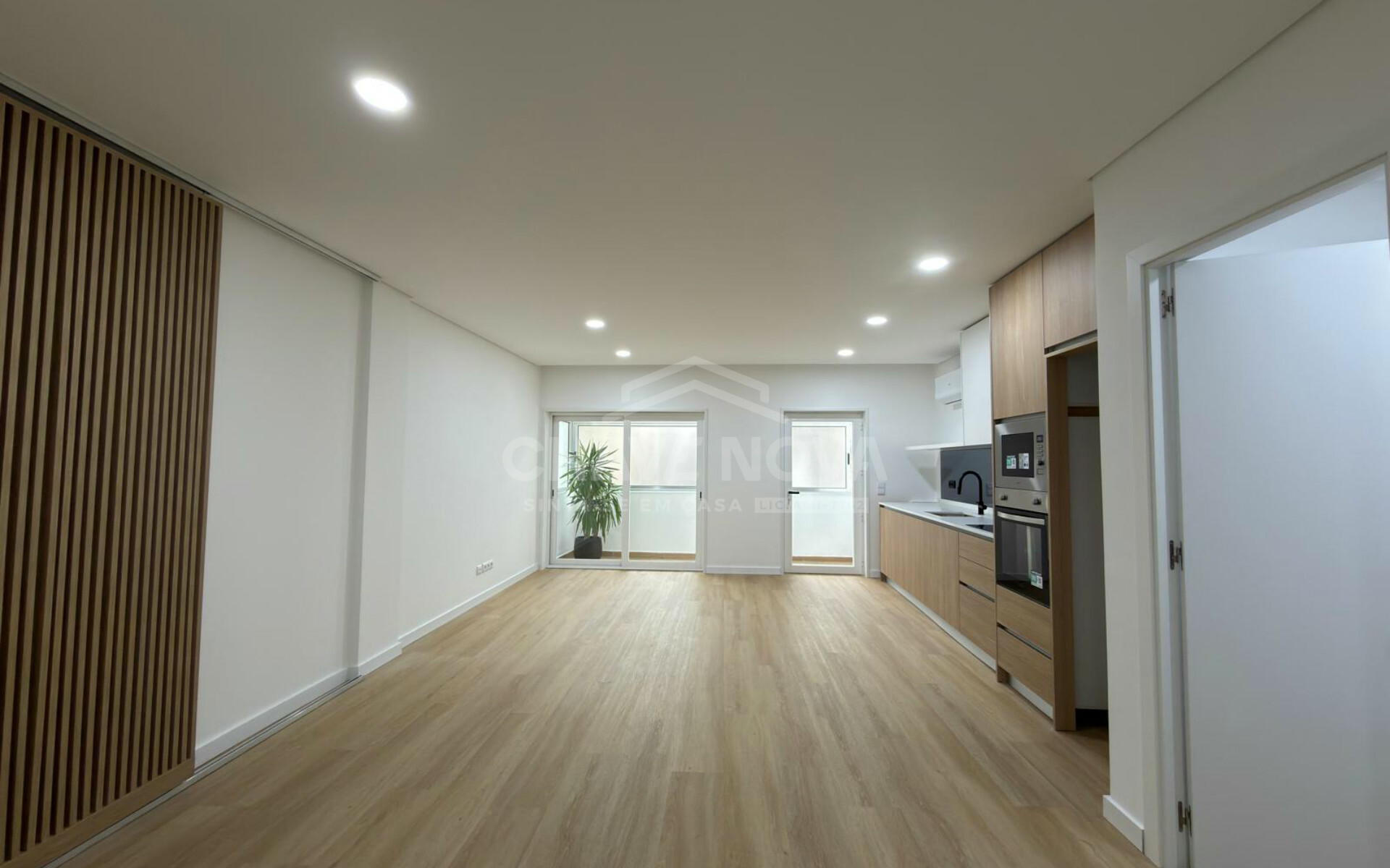 Apartamento T1 Office Santa Marinha Renovado