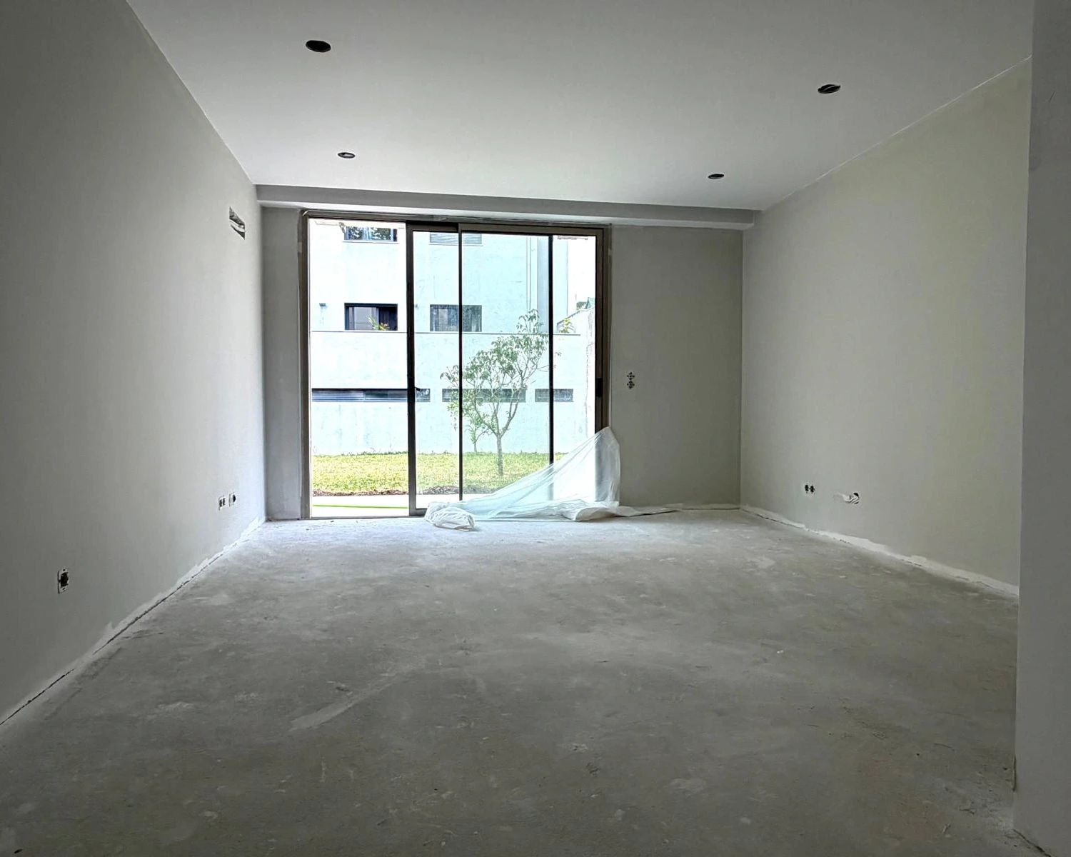 GN/02440 Apartamento T1 Novo Avenida Comendador Ferreira de Matos Matosinhos Porto