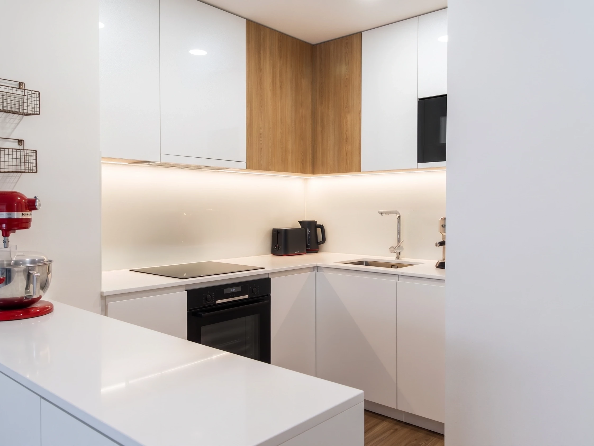 GN/02443 Cozinha Apartamento T2 Como Novo Candal santa Marinha Vila Nova de Gaia Porto