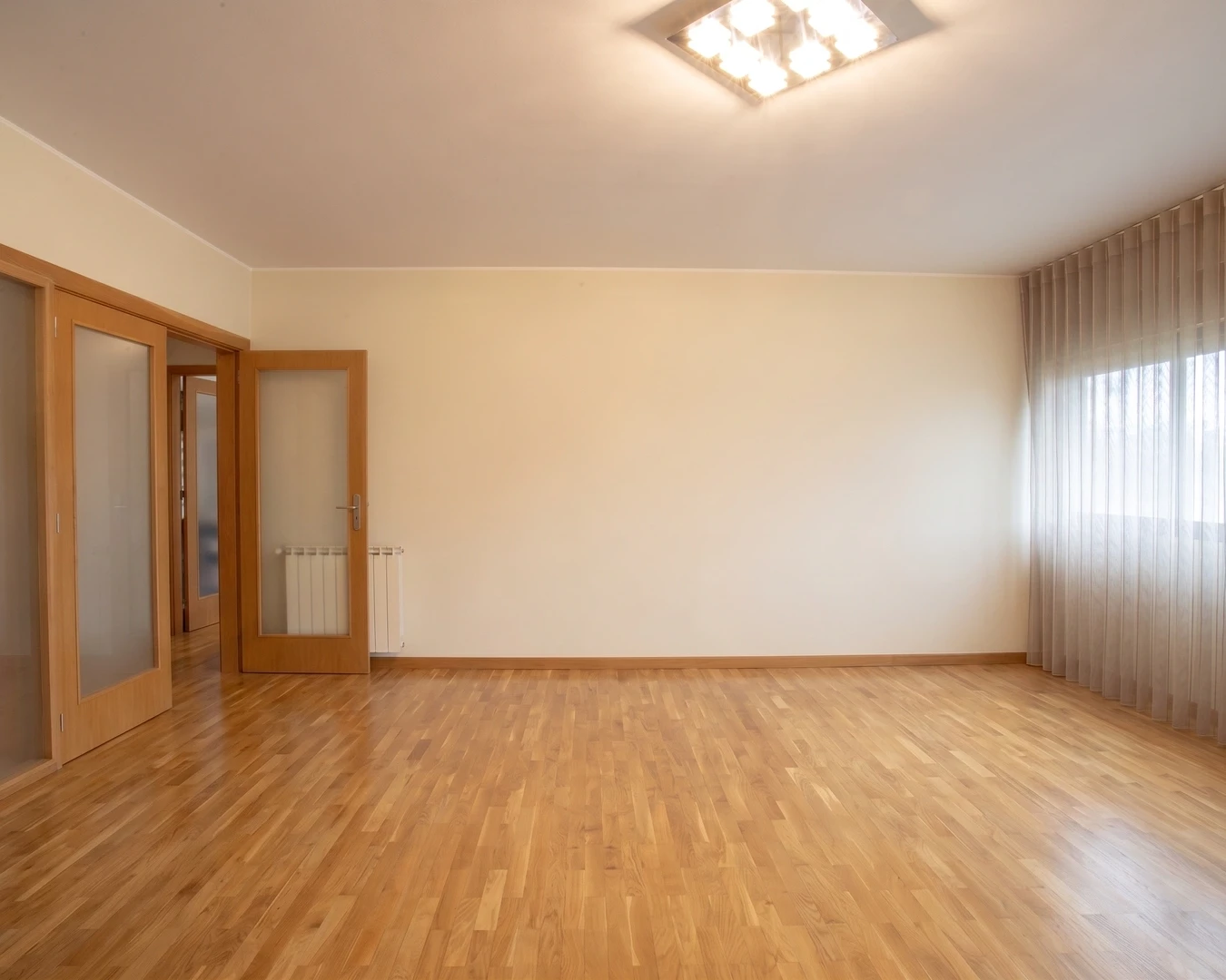 GN/02444 Apartamento T4 Como Novo em Santa Marinha Coimbrões Vila Nova de Gaia Porto