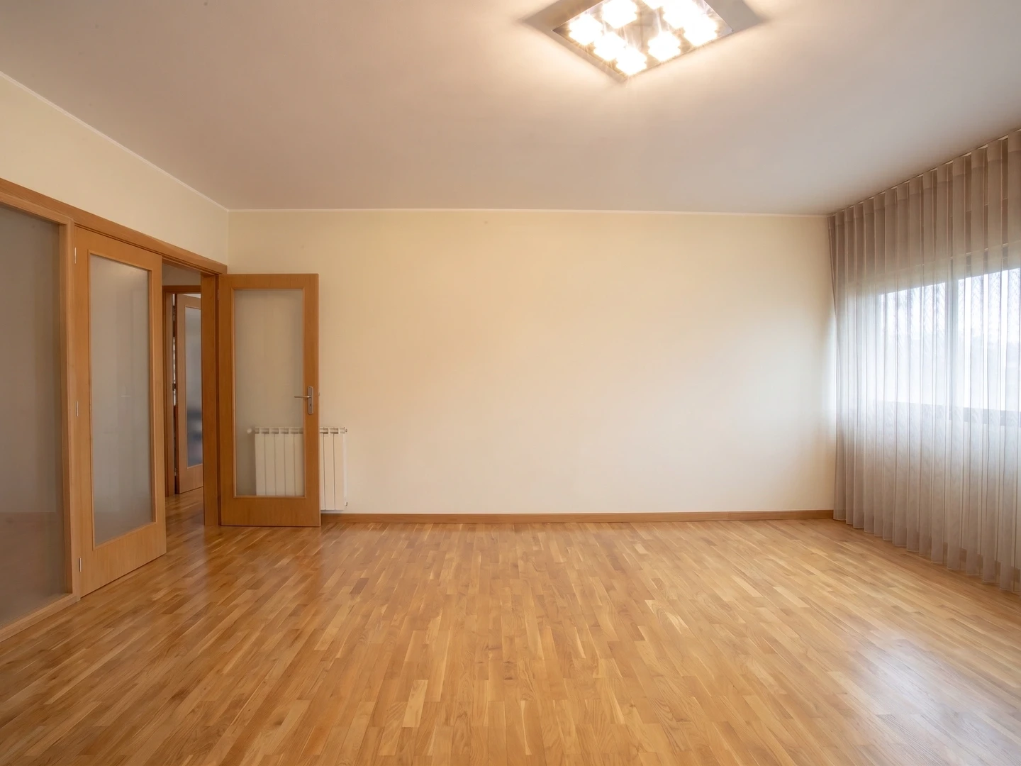GN/02444 Apartamento T4 Como Novo em Santa Marinha Coimbrões Vila Nova de Gaia Porto