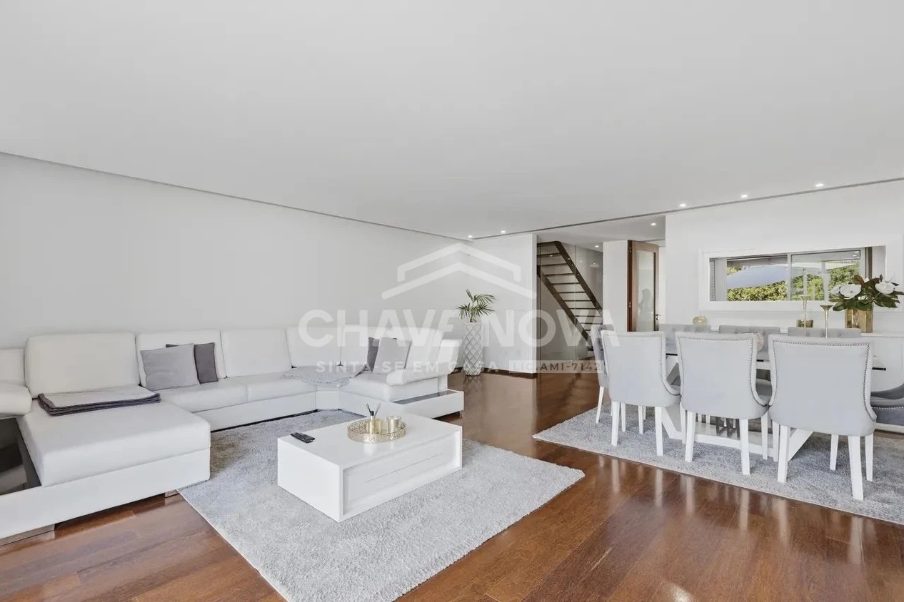 Moradia T3 Canidelo GN/02448 Moradia T3 como nova em Canidelo Vila Nova de Gaia Porto