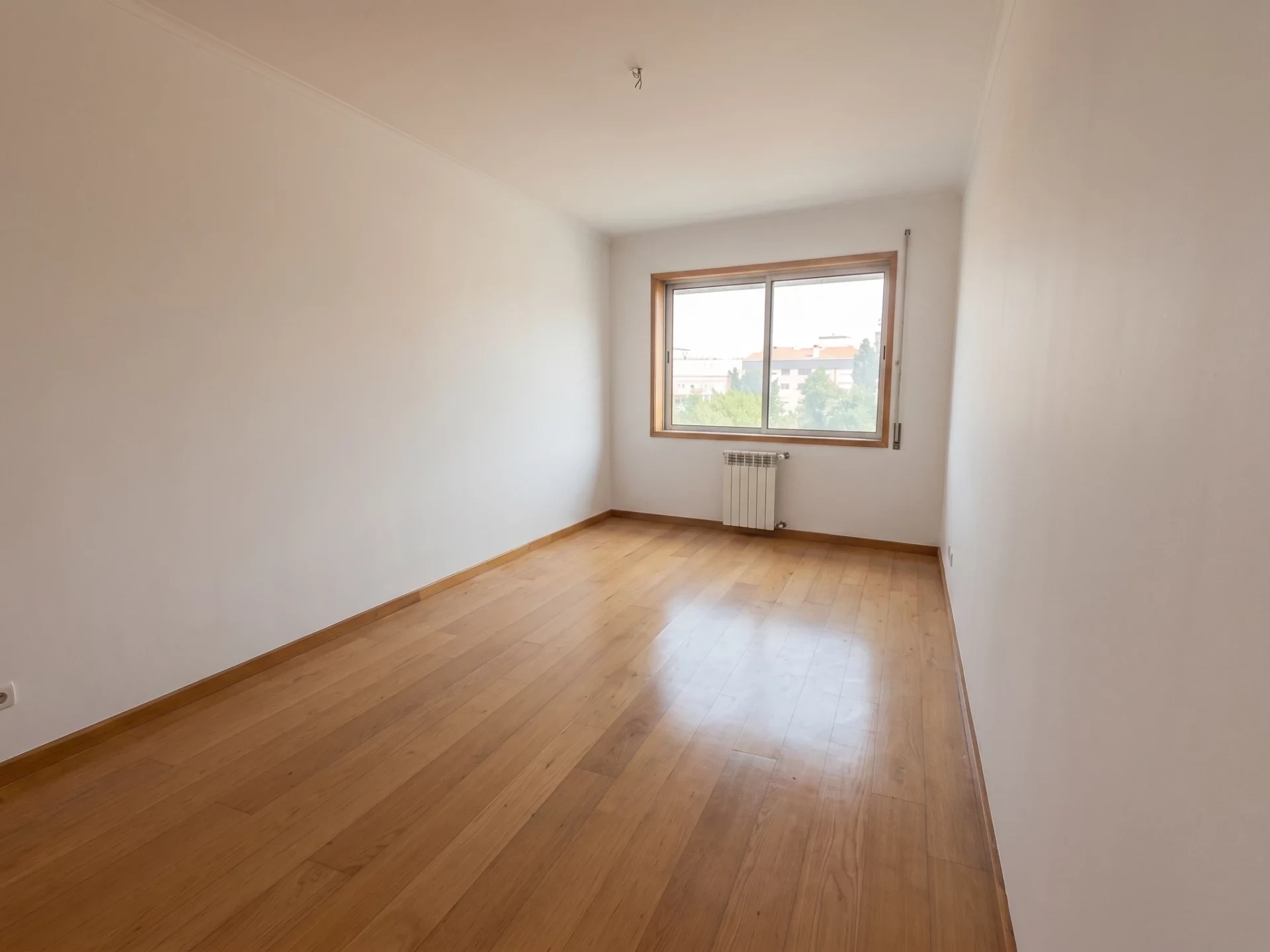 GN/02453 Apartamento T1 Santa Marinha Soares dos Reis Vila Nova de