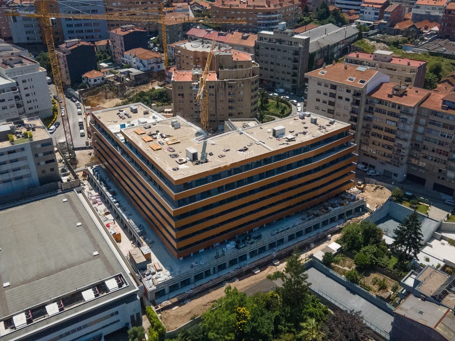 GN/02454 Apartamento T2+1 Novo Lugar de Garagem em Mafamude Vila Nova de Gaia Porto