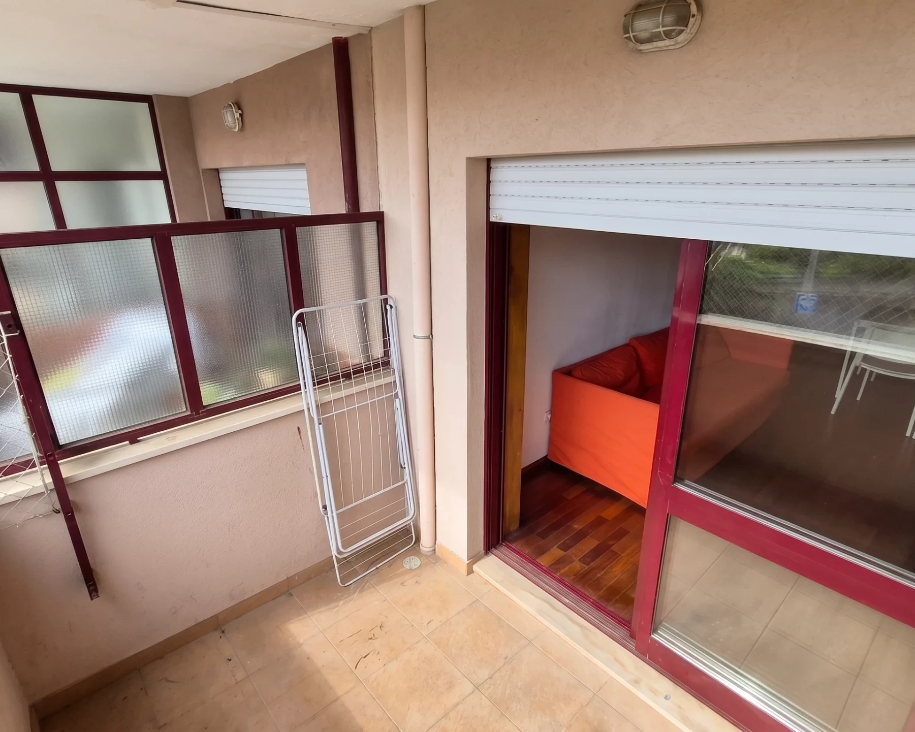 GN/02463 Apartamento T2 à venda na Avenida de Fernão de Magalhães Areosa Porto