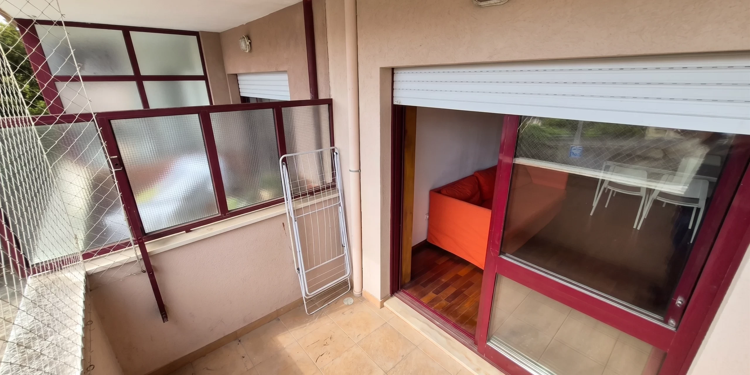 GN/02463 Apartamento T2 à venda na Avenida de Fernão de Magalhães Areosa Porto