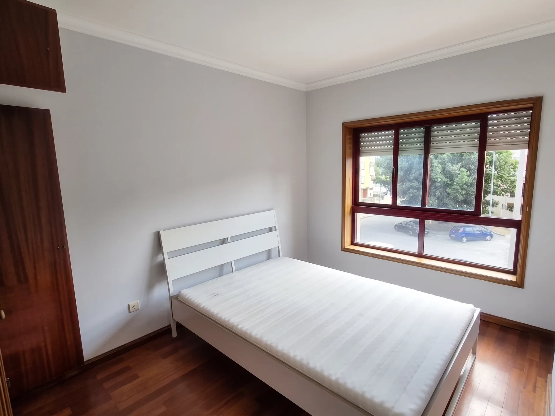 GN/02463 Apartamento T2 à venda na Avenida de Fernão de Magalhães Areosa Porto