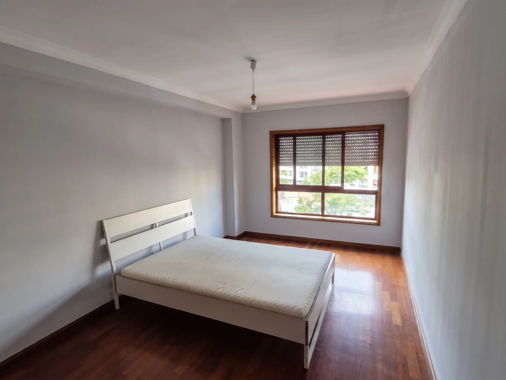 GN/02463 Apartamento T2 à venda na Avenida de Fernão de Magalhães Areosa Porto