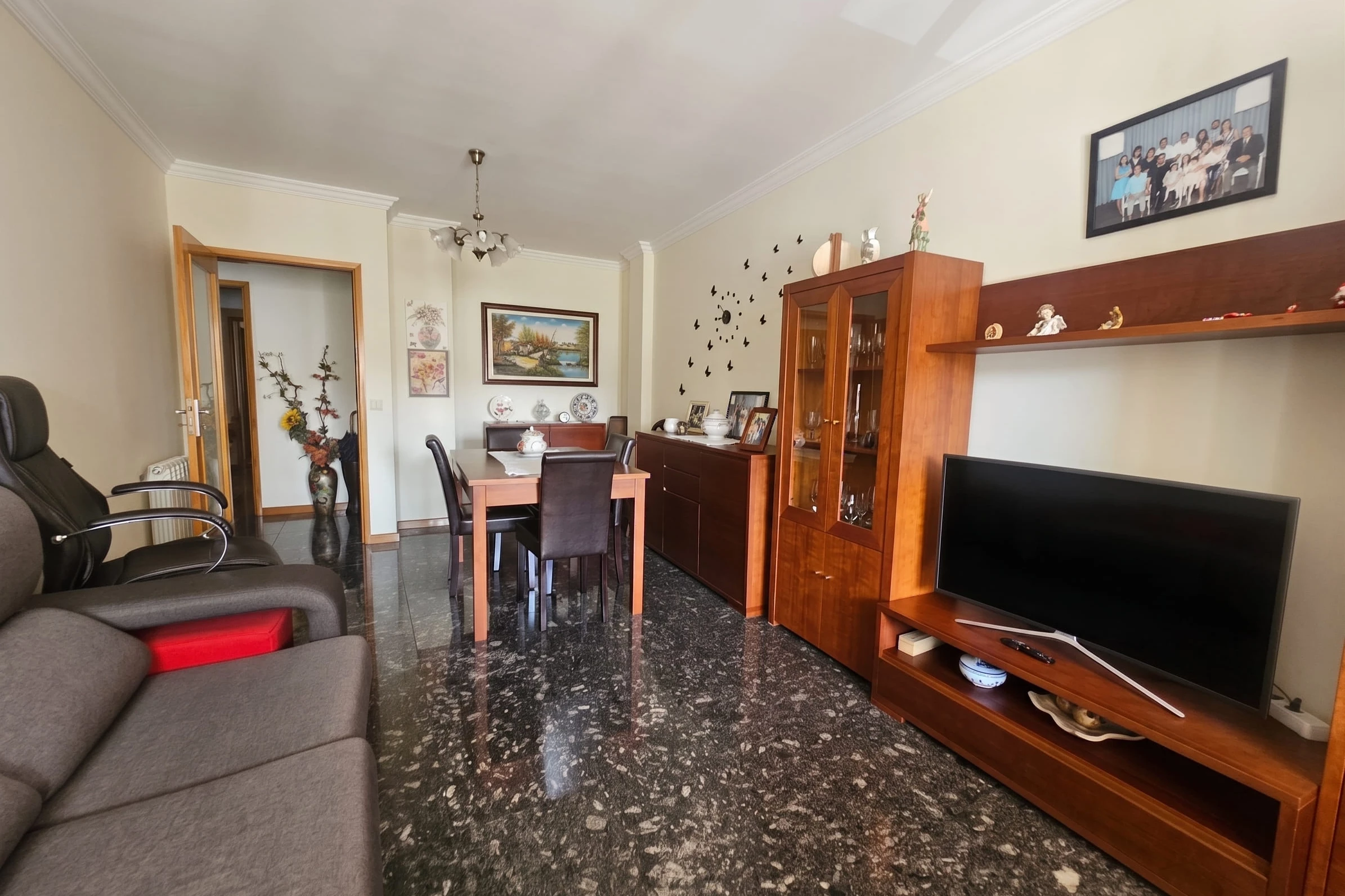 GN/02473 Apartamento T2 Garagem Box em Ermesinde Valongo Porto