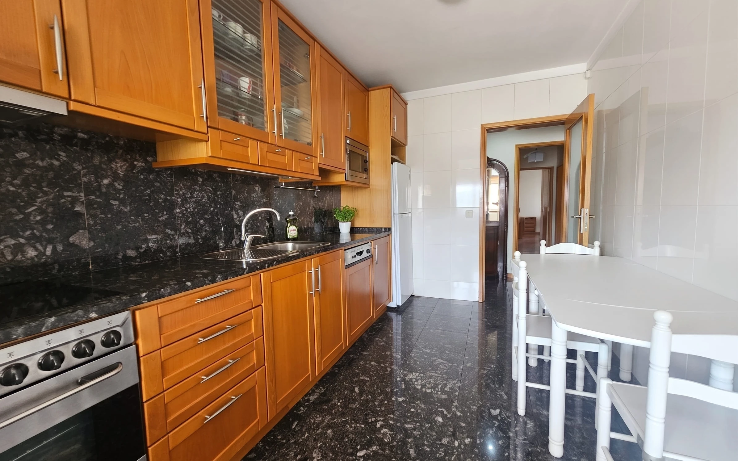 GN/02473 Apartamento T2 Garagem Box em Ermesinde Valongo Porto